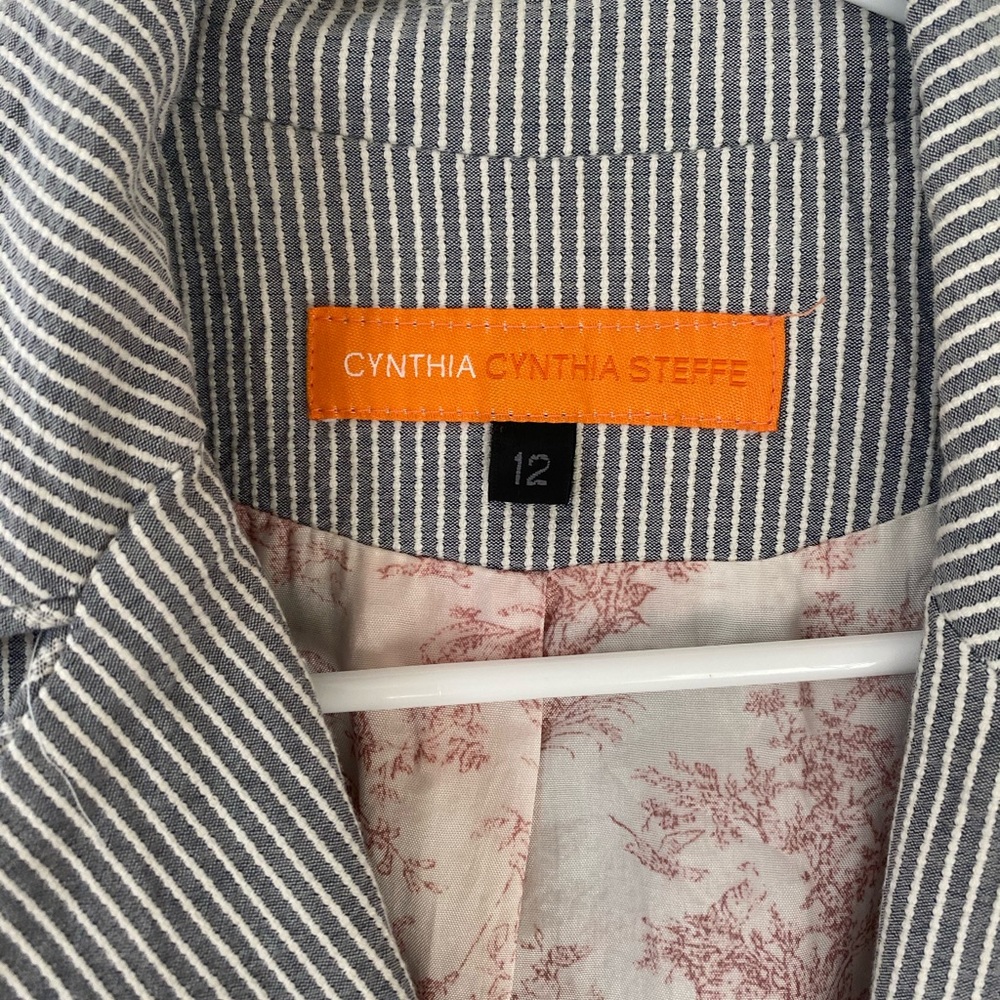 Elegant Stripped Blazer
